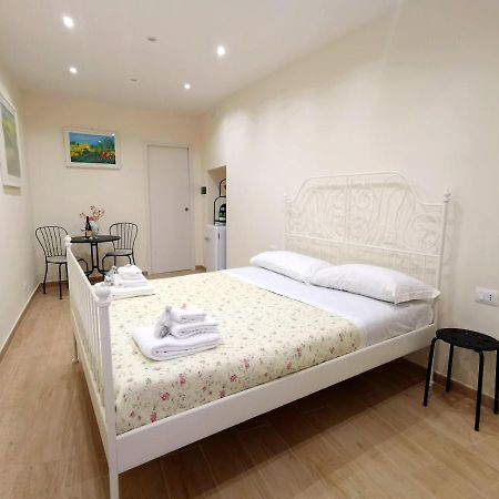 Dal Pupo 2 Apartment Bari Exterior photo